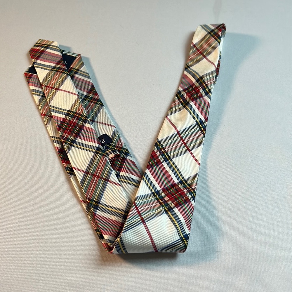 NWOT beautiful tie by Paul Frederick, 100% silk multicolored